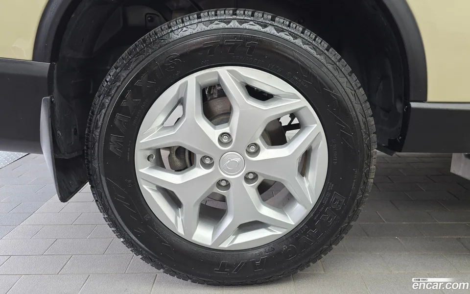 KG Mobility Rexton Sports Khan 2.2 4WD 2023 — thumbnail 2