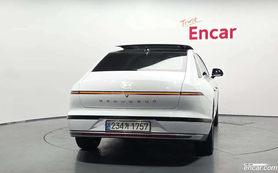 Hyundai Grandeur Hybrid 2024 — thumbnail 4
