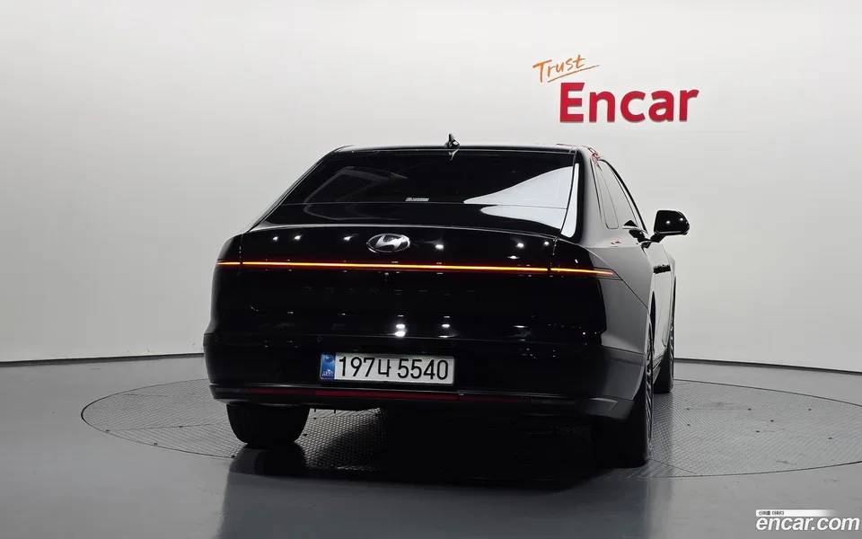 Hyundai Grandeur Hybrid 2025 — thumbnail 4