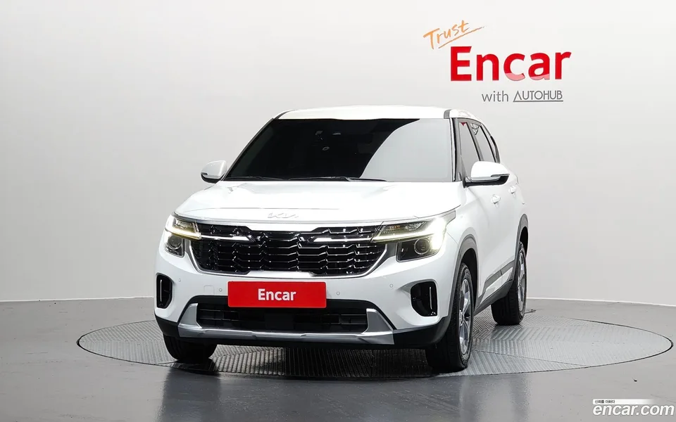 Kia Seltos 1.6 2WD 2023 — thumbnail 3