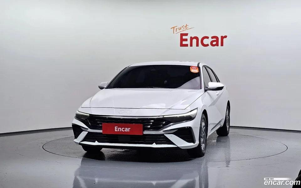 Hyundai Avante CN7 1.6 2024 — thumbnail 3