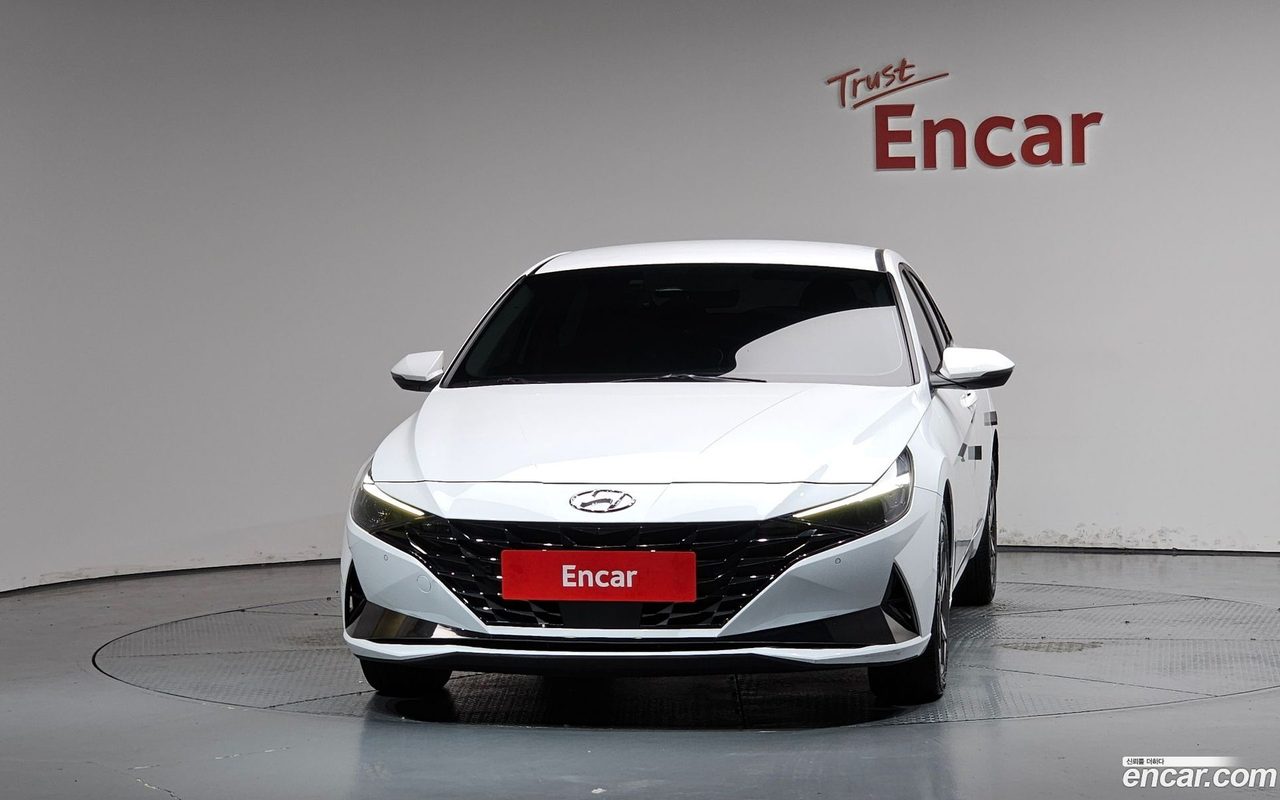 Hyundai Avante 2022 — 3