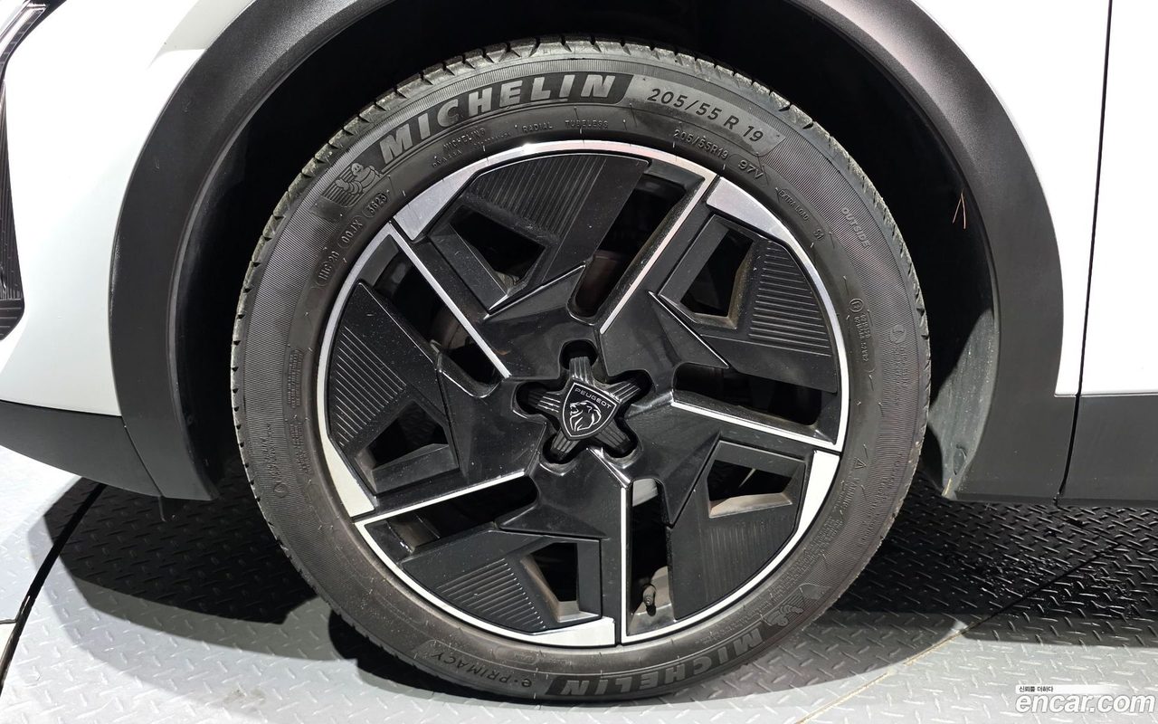 Peugeot 408 2024 — 5