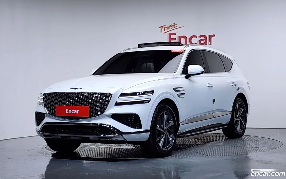 Genesis GV80 2.5T 2WD 2024 — photo 1, buy with delivery to Moscow