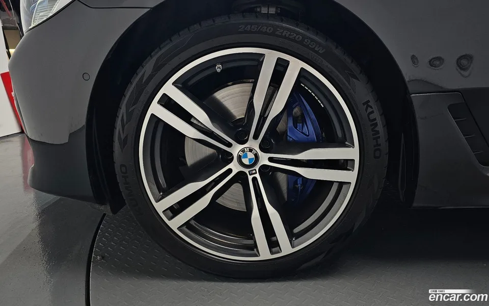 BMW 6 Series GT 630i xDrive M 2023 — thumbnail 5