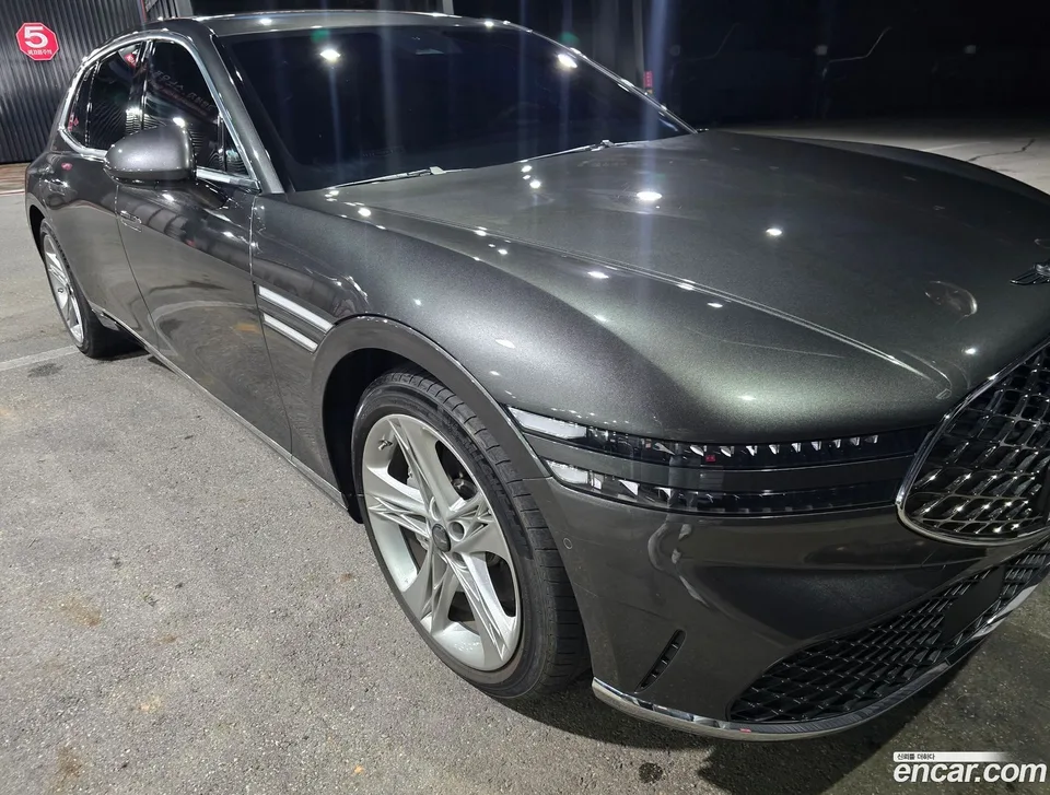 Genesis G90 3.5 AWD 2022 — thumbnail 3
