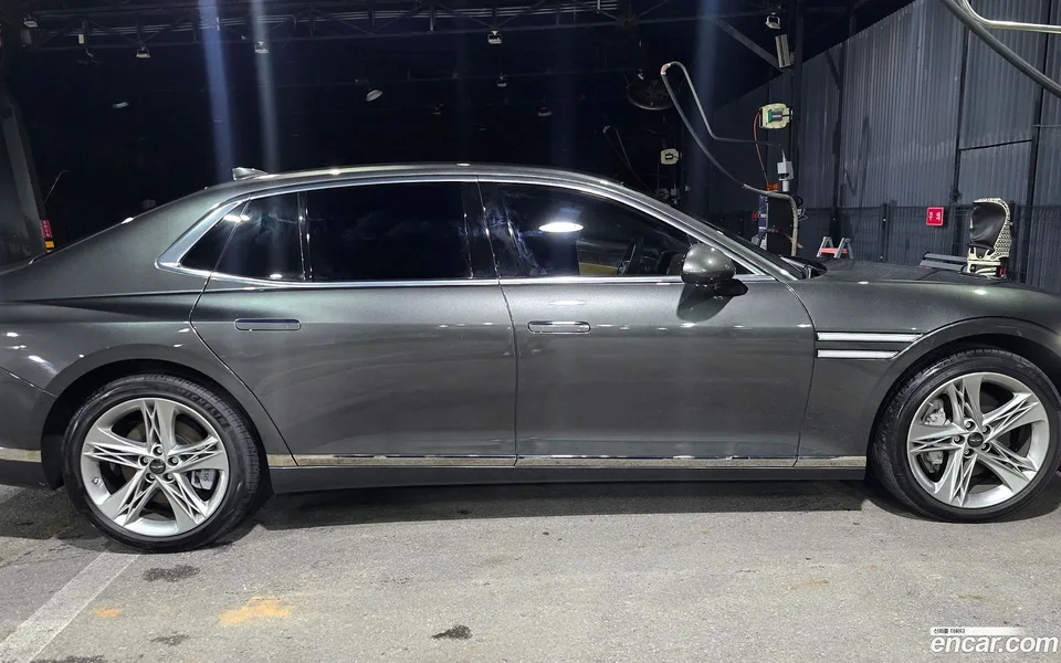 Genesis G90 3.5 AWD 2022 — thumbnail 4