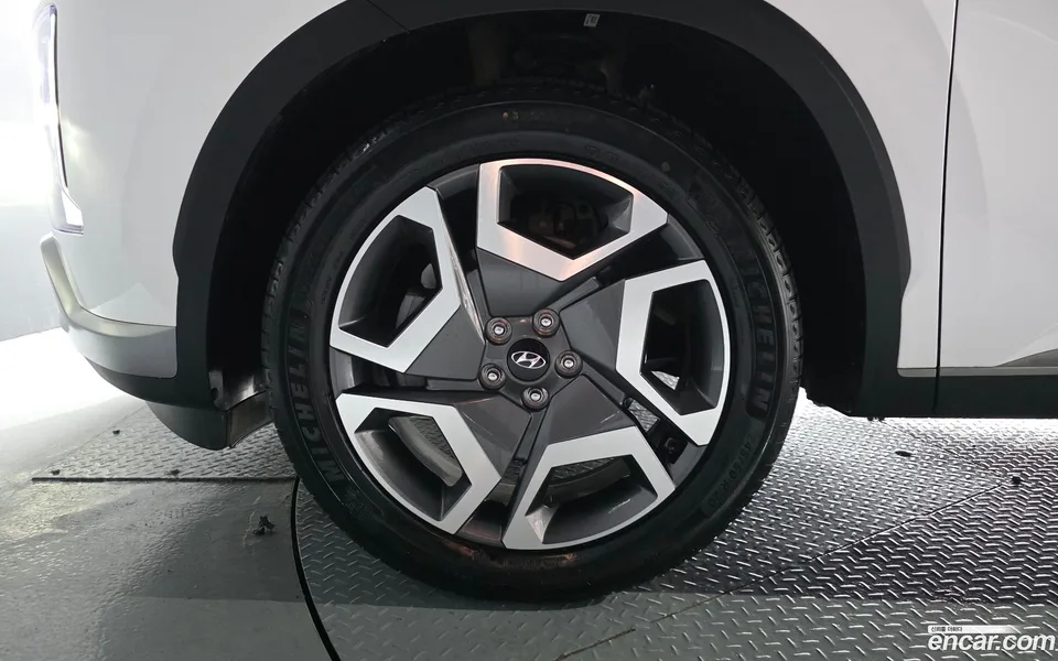 Hyundai Palisade 2.2 2WD 2023 — thumbnail 2