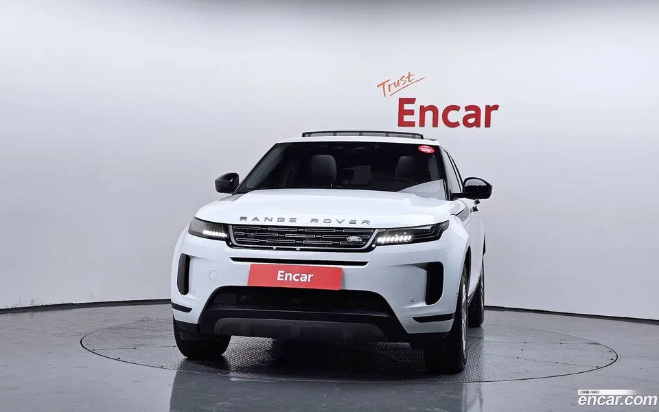 Land Rover Range Rover Evoque P250 S 2025 — thumbnail 3