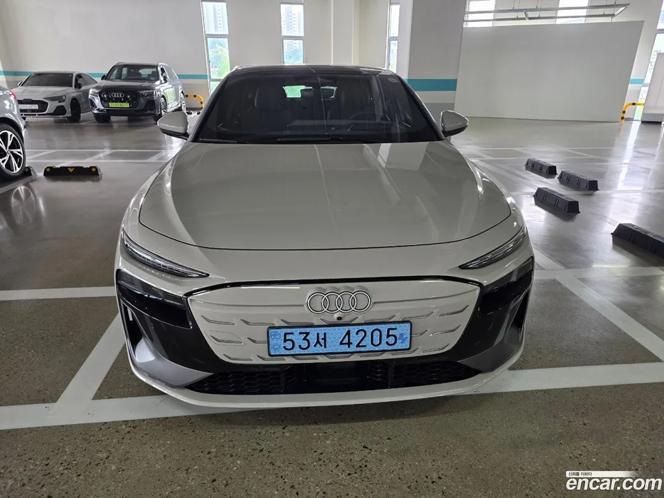 Audi A6 e- S Line 2025 — photo 1, buy with delivery to Moscow