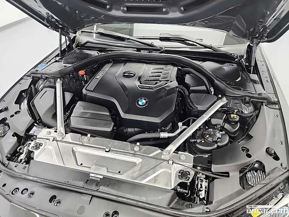 BMW 4 Series 420i M 2022 — миниатюра 2