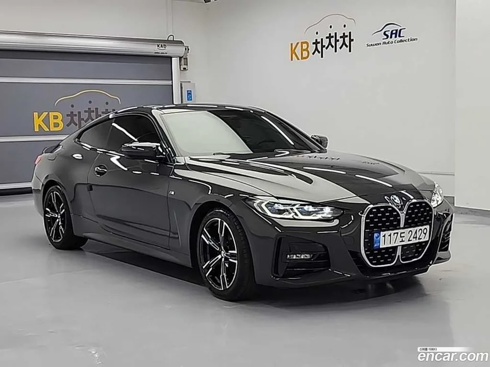 BMW 4 Series 420i M 2022 — миниатюра 4
