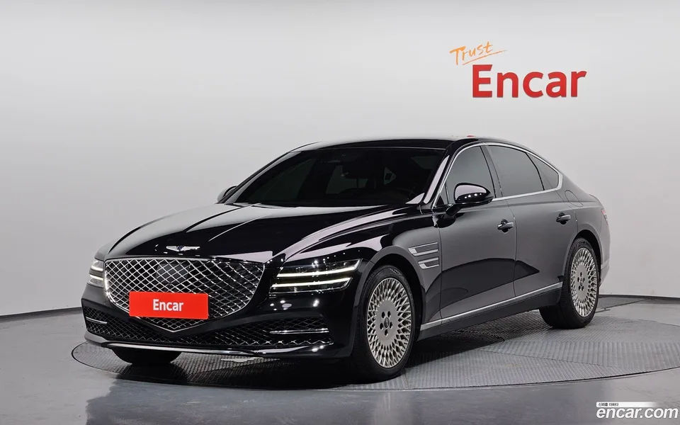Genesis G80 2.5 AWD 2023 — photo 1, buy with delivery to Moscow