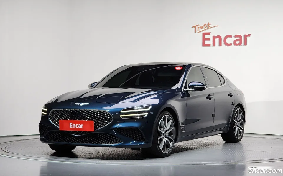 Genesis G70 2.0T 2WD 2022 — photo 1, buy with delivery to Moscow