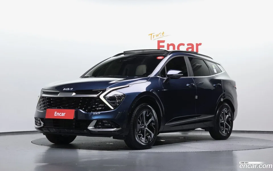 Kia Sportage Hybrid 2WD 2022 — фото 1, купить с доставкой в Москву