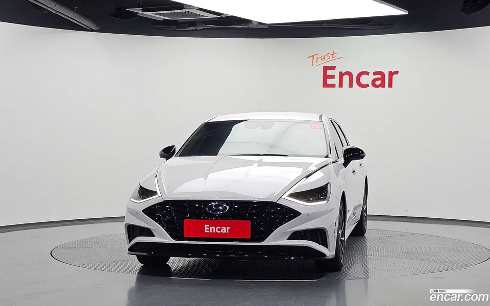 Hyundai Sonata 2.0 2022 — thumbnail 3