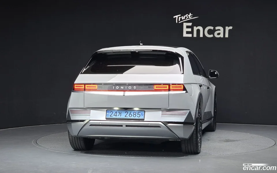 Hyundai Ioniq 5 2024 — thumbnail 4