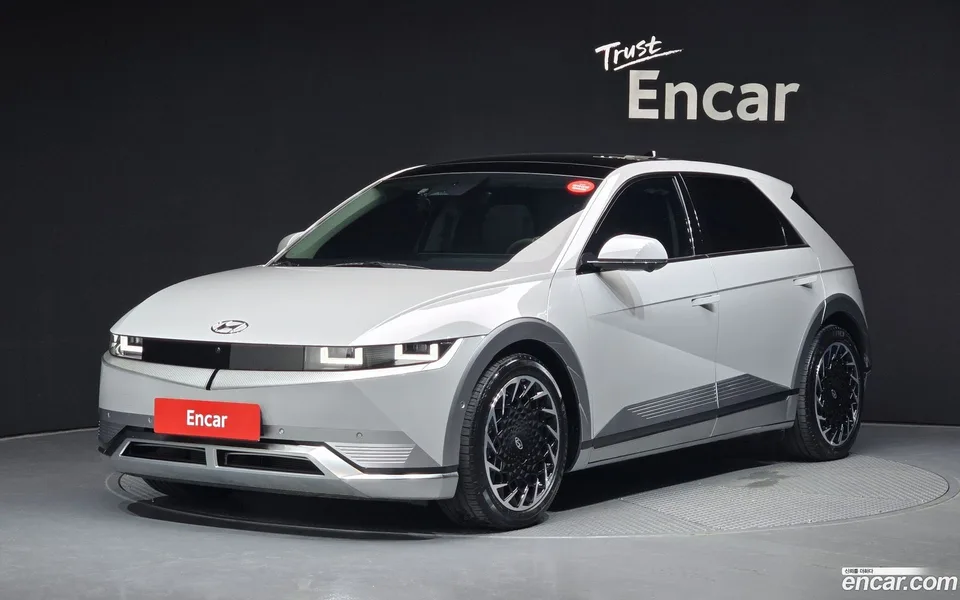 Hyundai Ioniq 5 2024 — photo 1, buy with delivery to Moscow