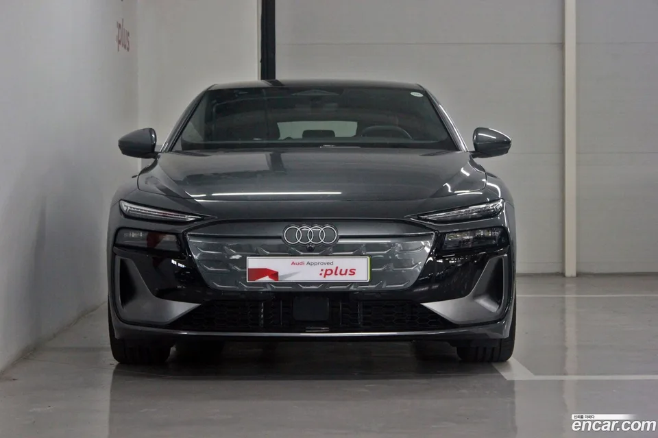 Audi A6 e- S Line 2025 — thumbnail 3