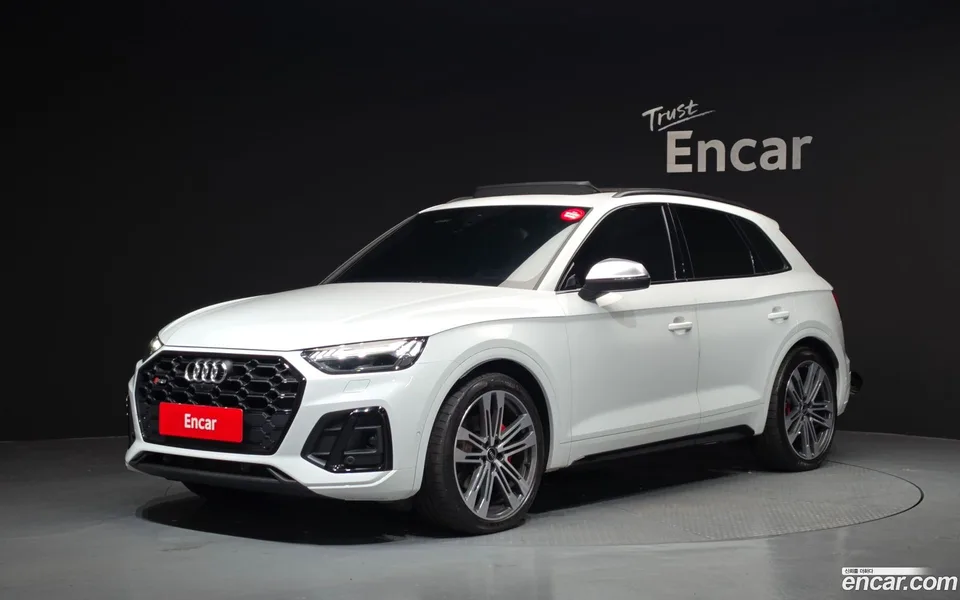 Audi SQ5 3.0 TFSI 2022 — photo 1, buy with delivery to Moscow