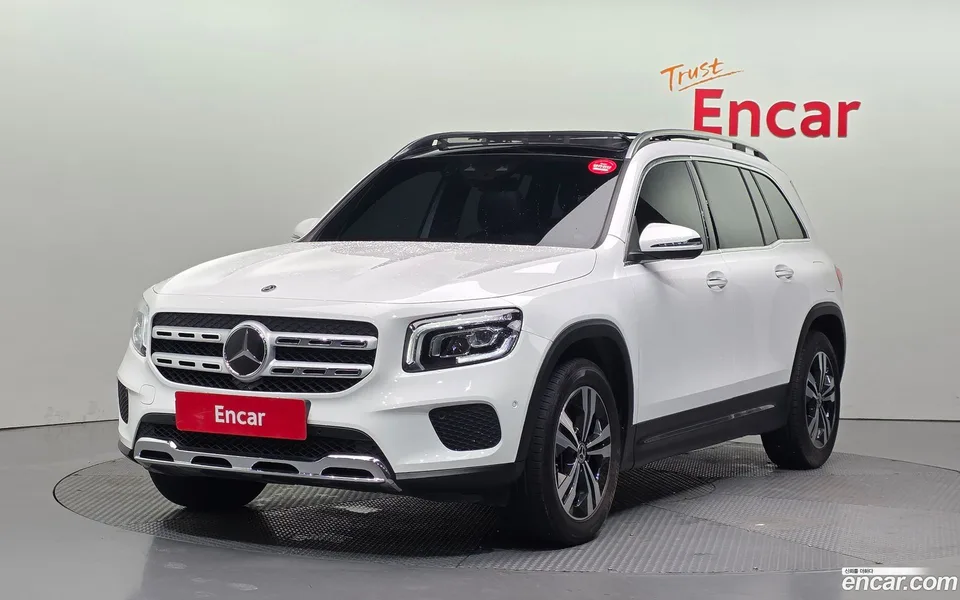 Mercedes-Benz GLB-Class GLB200 d 2022 — photo 1, buy with delivery to Moscow