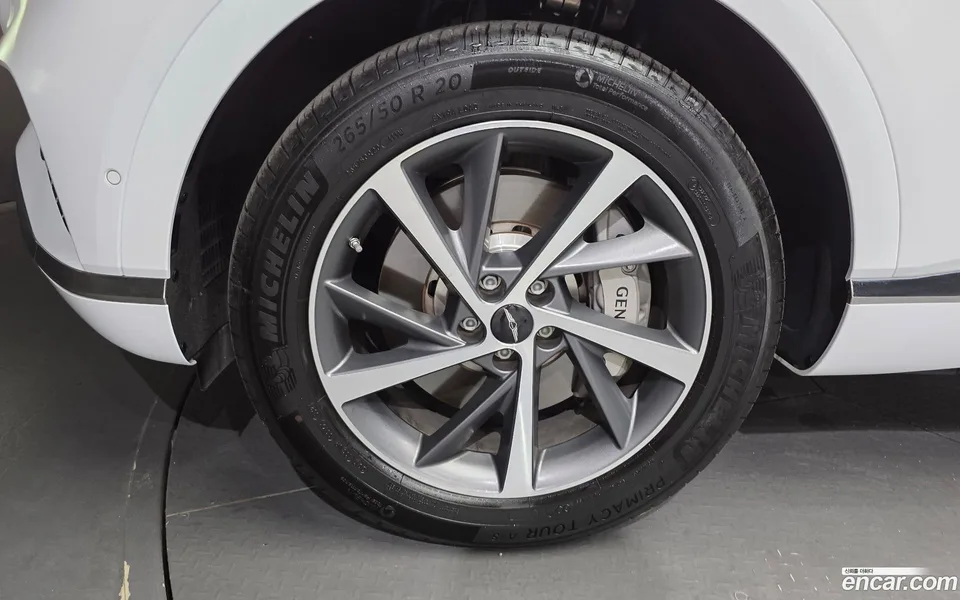 Genesis GV80 2.5T AWD 2024 — thumbnail 2