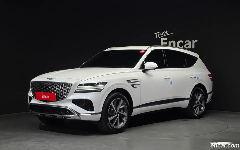 Genesis GV80 2.5T AWD 2024 — photo 1, buy with delivery to Moscow