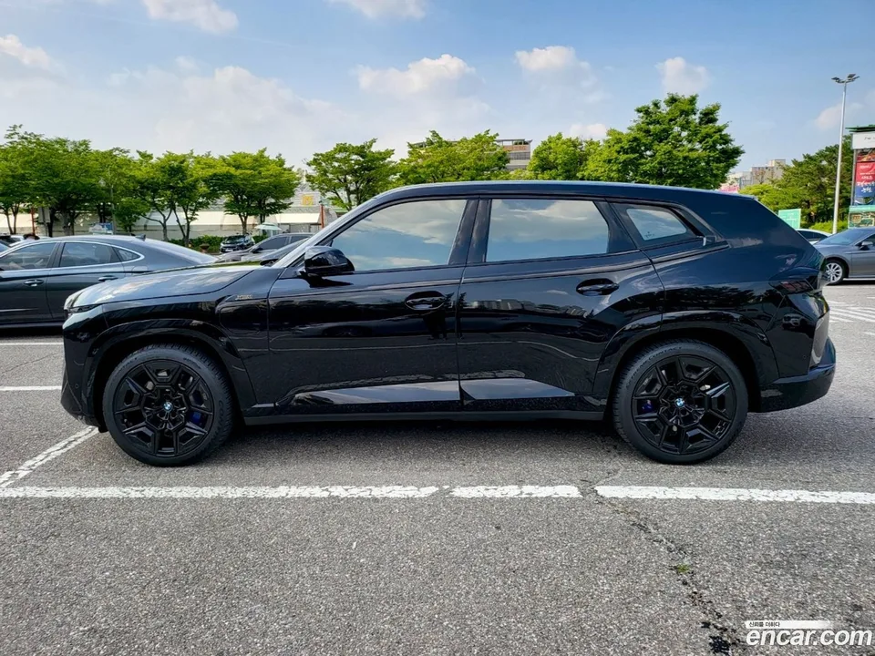 BMW XM 4.4 2024 — thumbnail 5