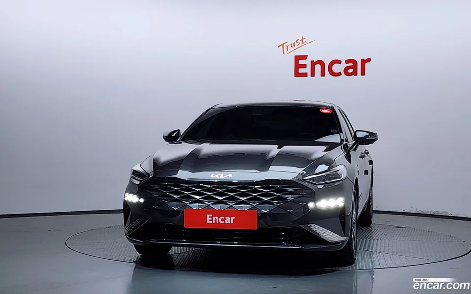 Kia K8 Hybrid 2023 — thumbnail 3