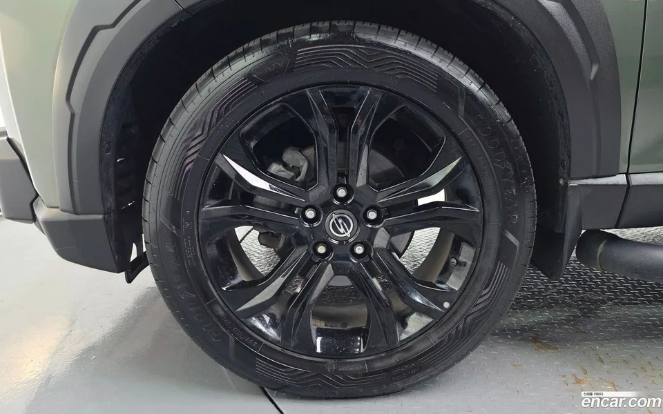 KG Mobility Rexton Sports Khan 2.2 4WD 2023 — thumbnail 2