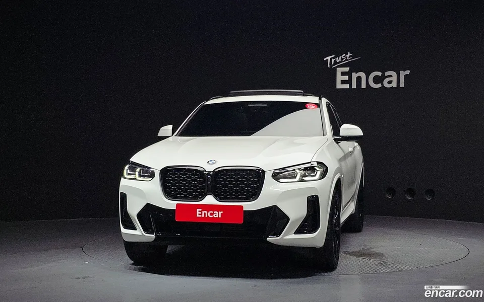 BMW X4 xDrive20i M 2025 — thumbnail 3