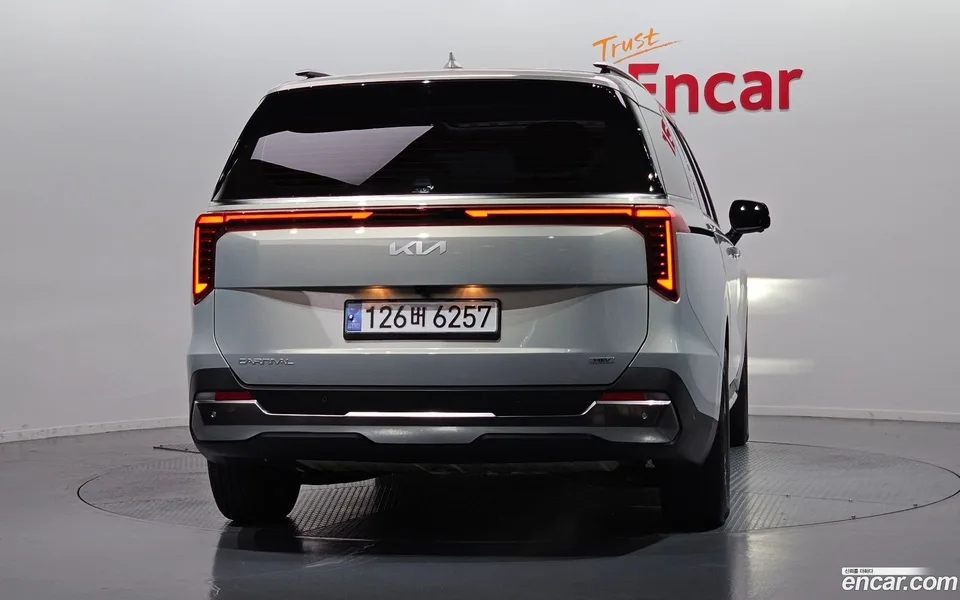 Kia Carnival HEV 7 2024 — thumbnail 4