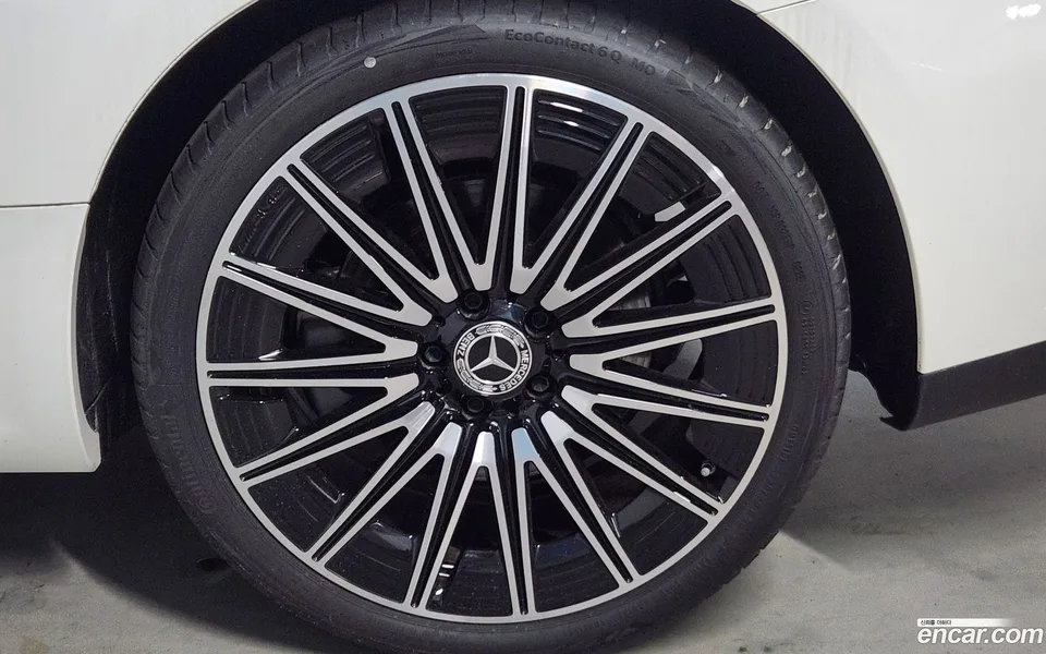 Mercedes-Benz CLE-Class CLE450 4MATIC 2025 — thumbnail 5