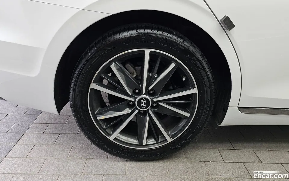 Hyundai Grandeur IG 2.5 2022 — thumbnail 2