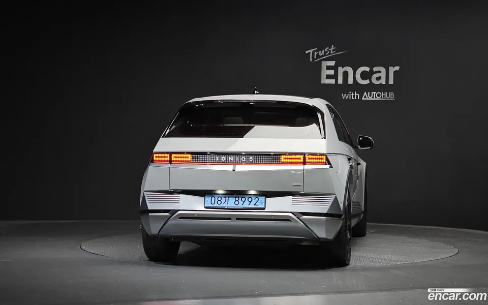 Hyundai Ioniq 5 AWD 2023 — thumbnail 4