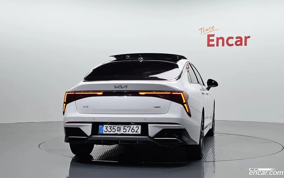 Kia K5 Hybrid 2024 — thumbnail 4