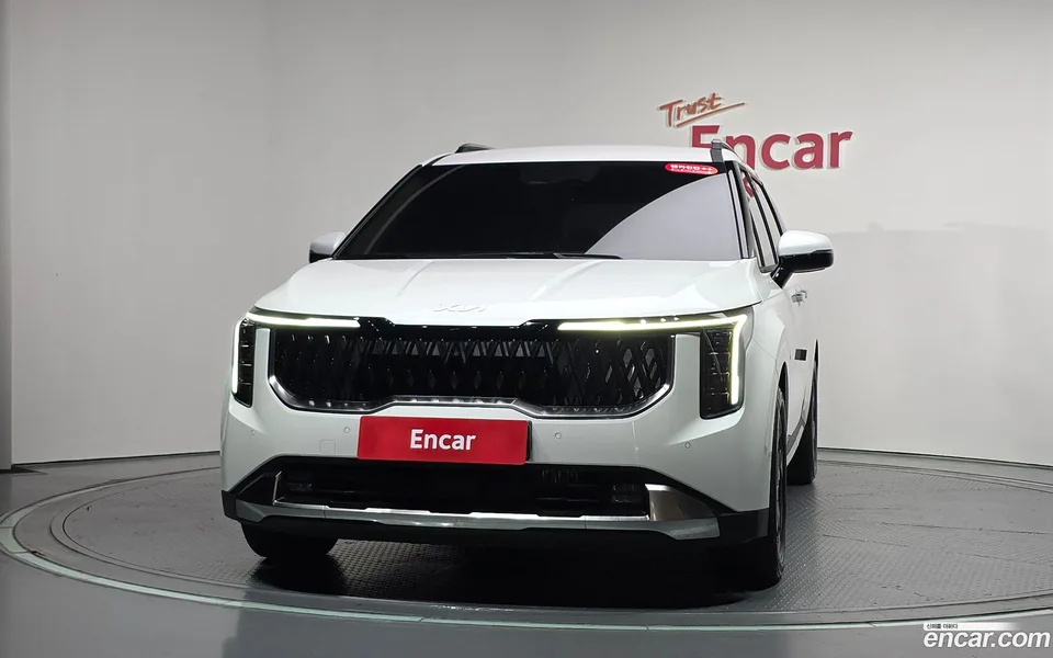 Kia Carnival 9 2025 — thumbnail 3