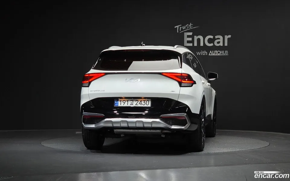Kia Sportage Hybrid 2WD 2024 — thumbnail 4