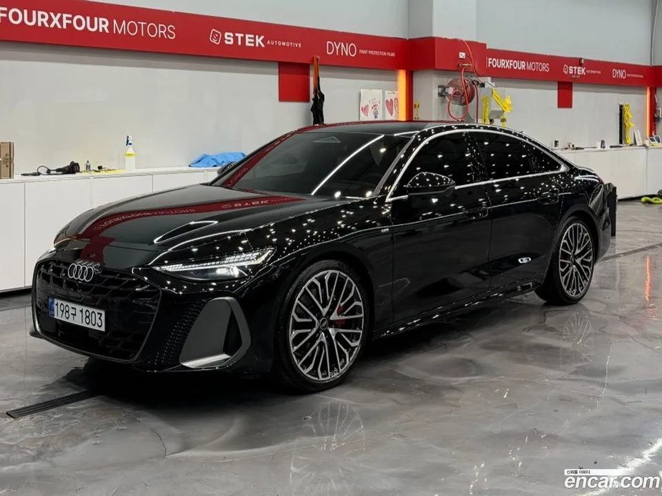 Audi A6 55 TFSI S Line 2026 — photo 1, buy with delivery to Moscow