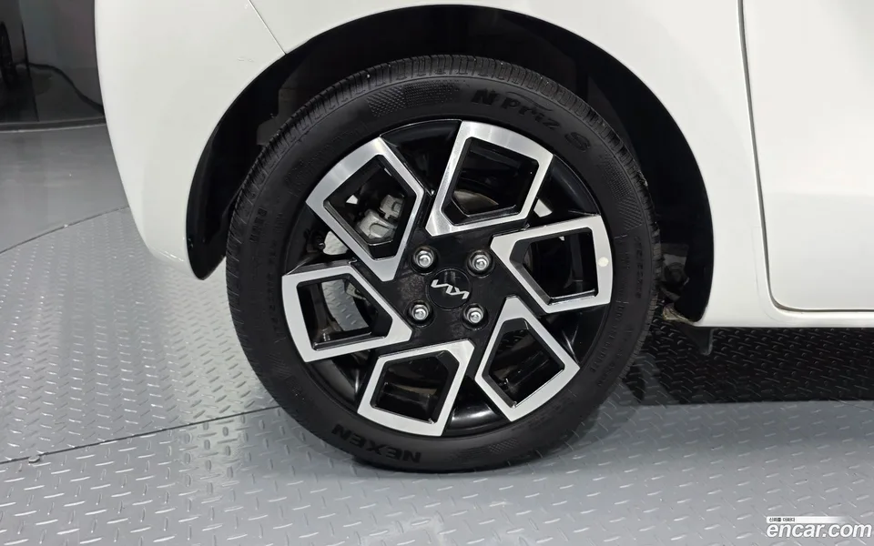 Kia Ray 2023 — thumbnail 5