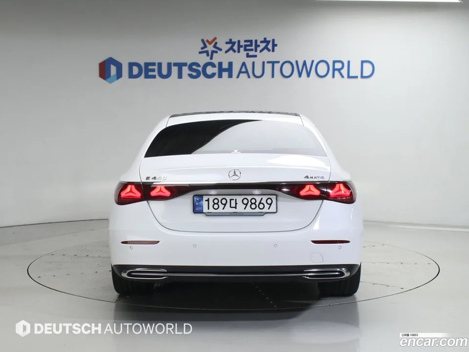 Mercedes-Benz E-Class E450 4MATIC 2024 — thumbnail 4