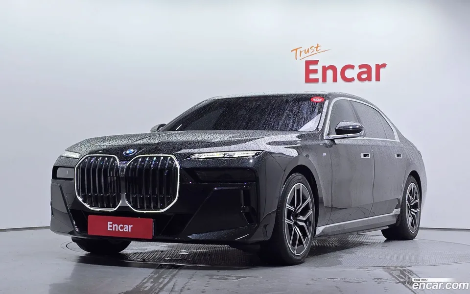 BMW i7 eDrive 50 M 2025 — photo 1, buy with delivery to Moscow
