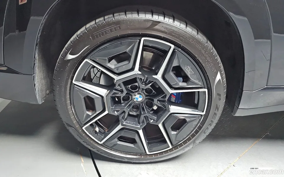 BMW XM 4.4 2023 — thumbnail 5