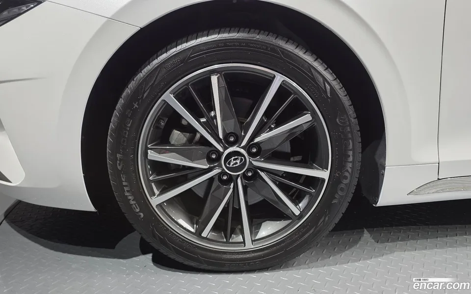 Hyundai Grandeur IG 2.5 2022 — thumbnail 2
