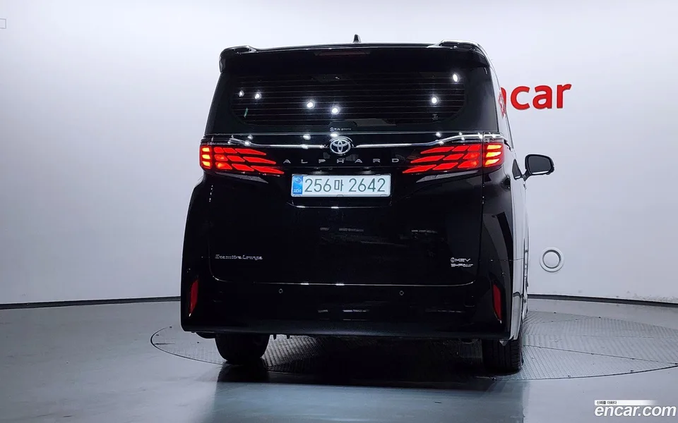 Toyota Alphard 2.5 HEV AWD 2025 — thumbnail 4
