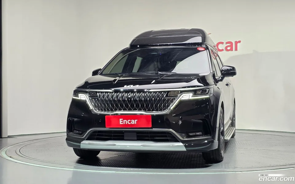 Kia Carnival 7 2022 — thumbnail 3