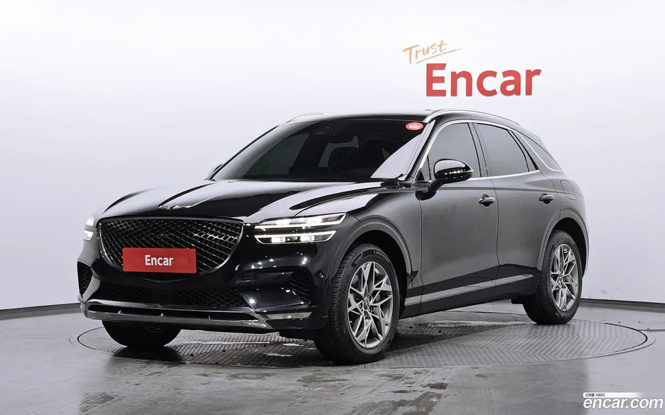 Genesis GV70 2.5T AWD 2023 — photo 1, buy with delivery to Moscow