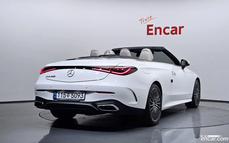 Mercedes-Benz CLE-Class CLE200 2024 — thumbnail 3