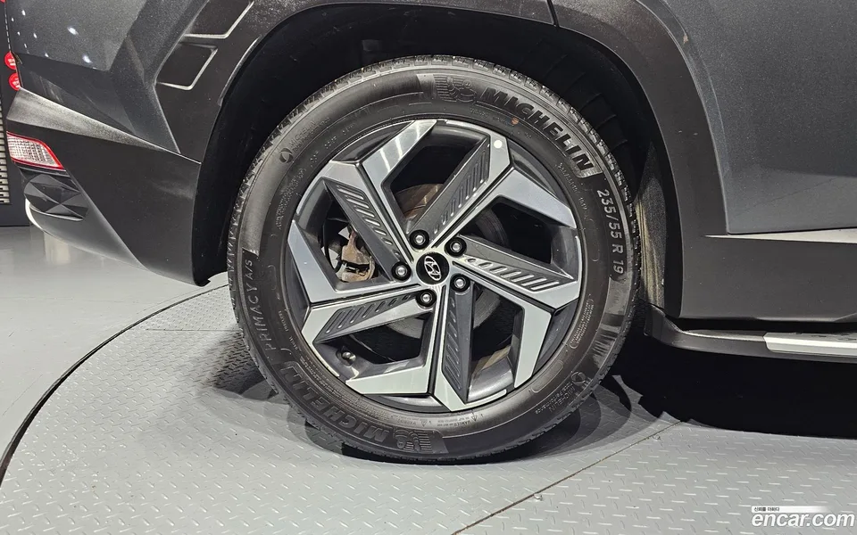 Hyundai Tucson 1.6 2WD 2022 — миниатюра 2