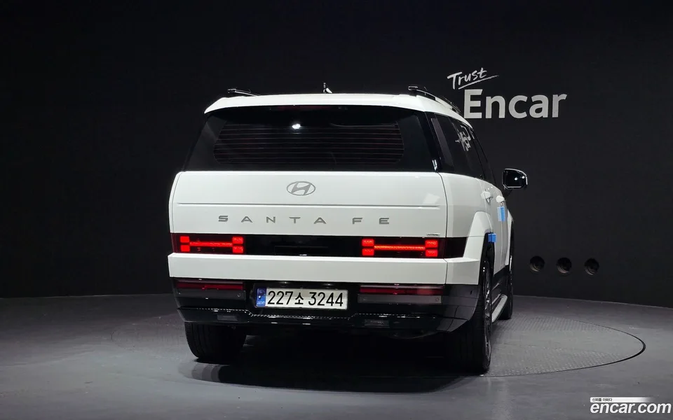 Hyundai SantaFe HEV 1.6 4WD 2024 — thumbnail 4